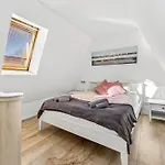 Apartament Old Town Penthouse 2 Bedroom On Two Floors