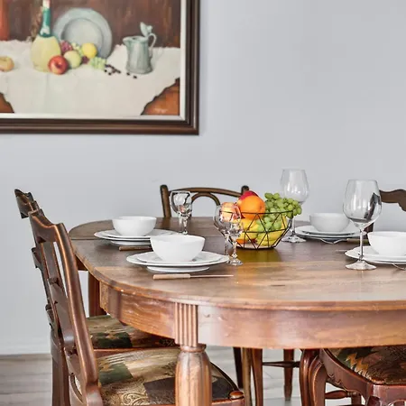 Old Town Penthouse 2 Bedroom On Two Floors Apartmán