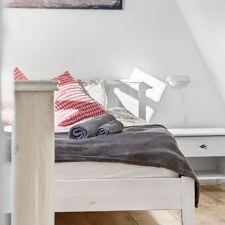 Apartment Old Town Penthouse 2 Bedroom On Two Floors