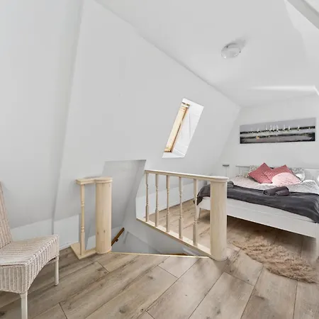 Old Town Penthouse 2 Bedroom On Two Floors Apartmán *