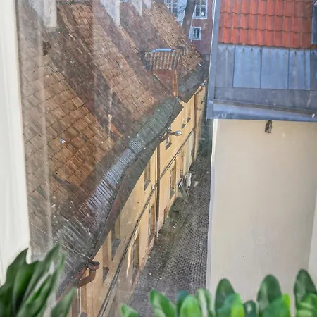 Apartamento Old Town Penthouse 2 Bedroom On Two Floors