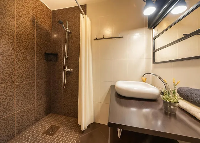 Apartment Old Town Penthouse 2 Bedroom On Two Floors *